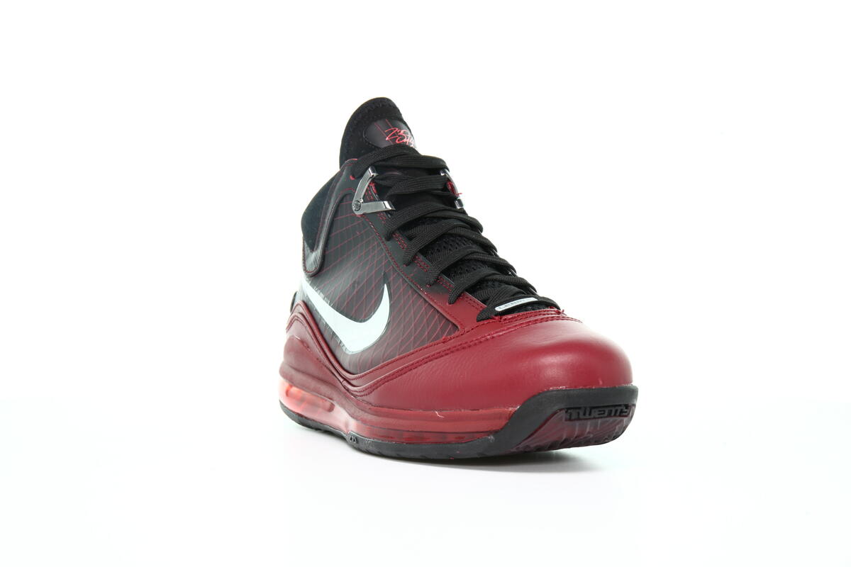 Nike Lebron VII QS 